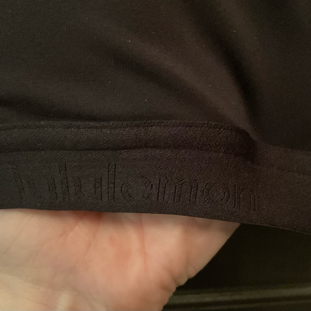 Lululemon Up For It Bra Black B/C Cup Size 8 Criss Cross Mesh Back Sculpt Fit - Picture 5 of 6